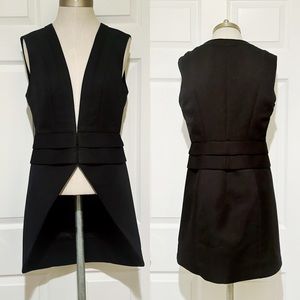AQAQ ORINTIO SLEEVELESS JACKET PLEATED VEST BLACK US 6 MEDIUM